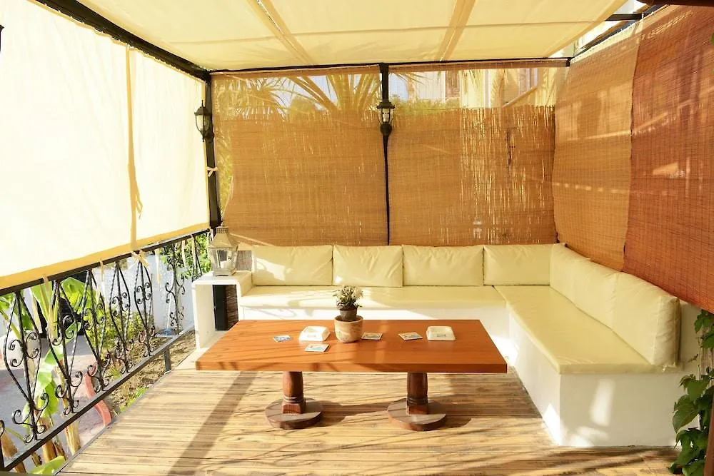 Alibabam Apart Hotel Kusadasi