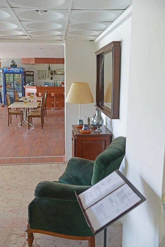 Alibabam Apart Hotel Κουσάντασι