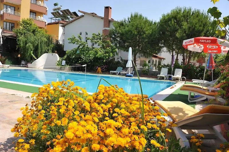 Alibabam Apart Hotel Κουσάντασι