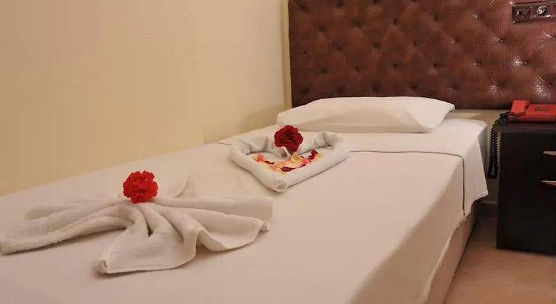 Alibabam Apart Hotel Κουσάντασι
