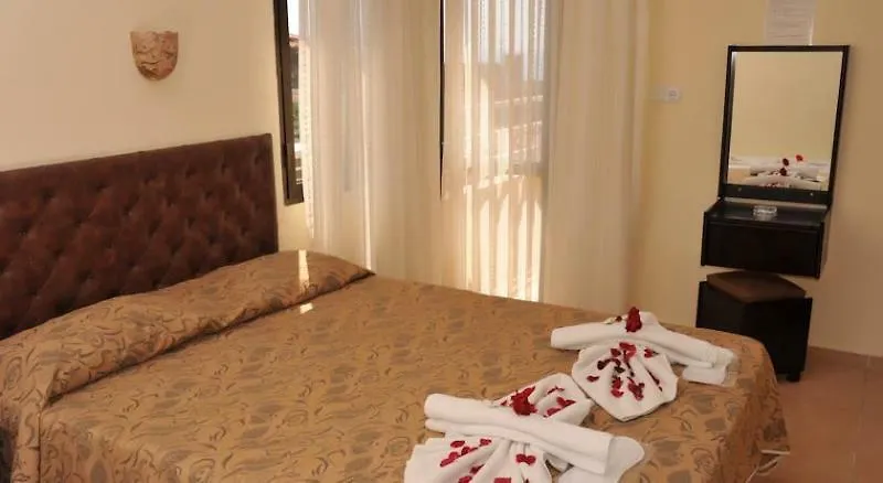 Alibabam Apart Hotel Κουσάντασι 2*,  Τουρκία
